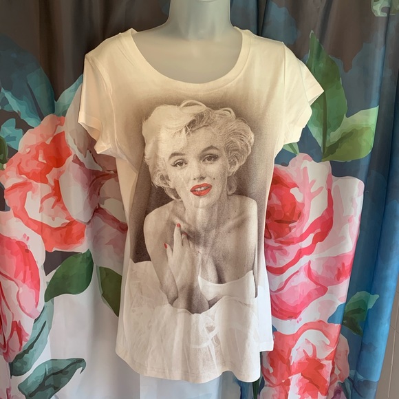 Marilyn Monroe Tee - Picture 2 of 4
